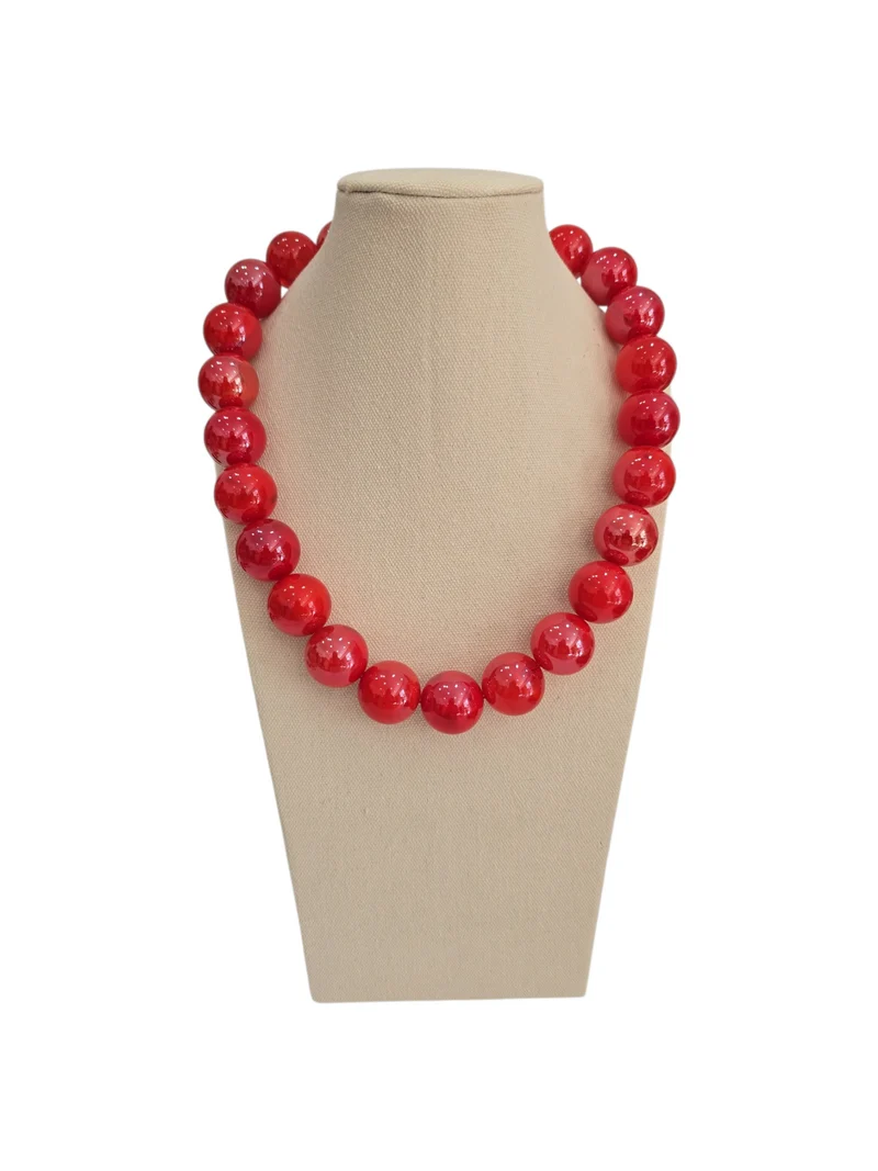 Collar bolas