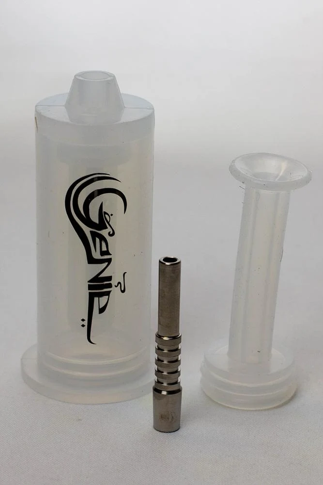 White silicone syringe shape nectar collector