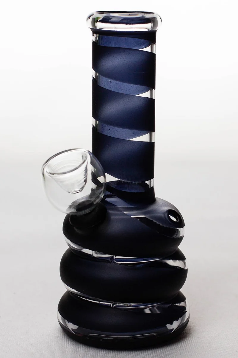 6" glass water bong