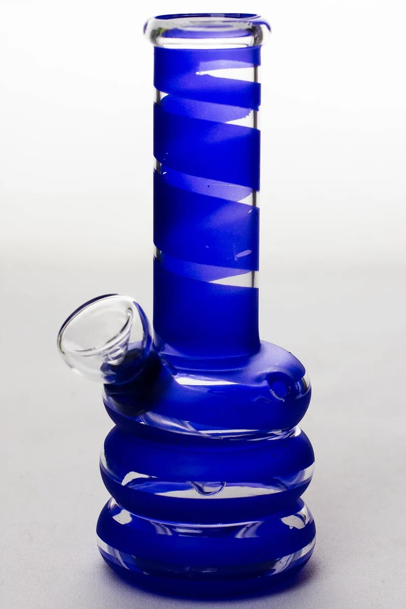 6" glass water bong