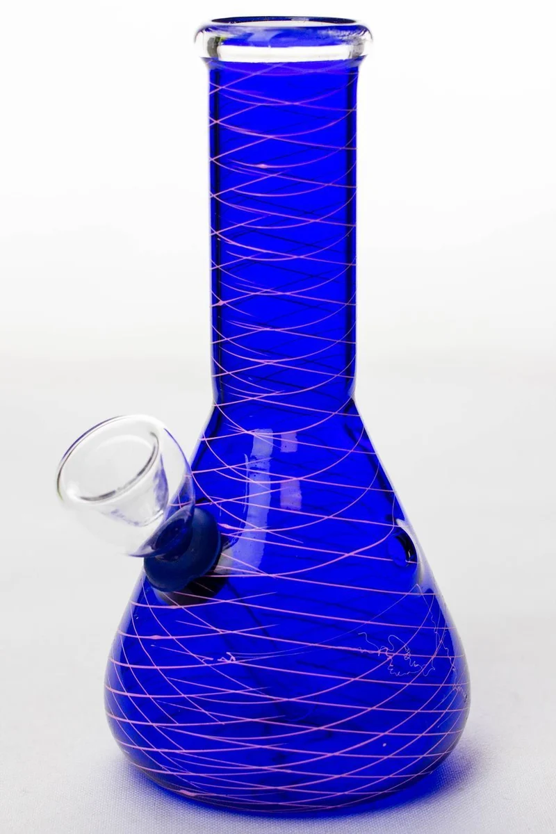 6" glass water bong