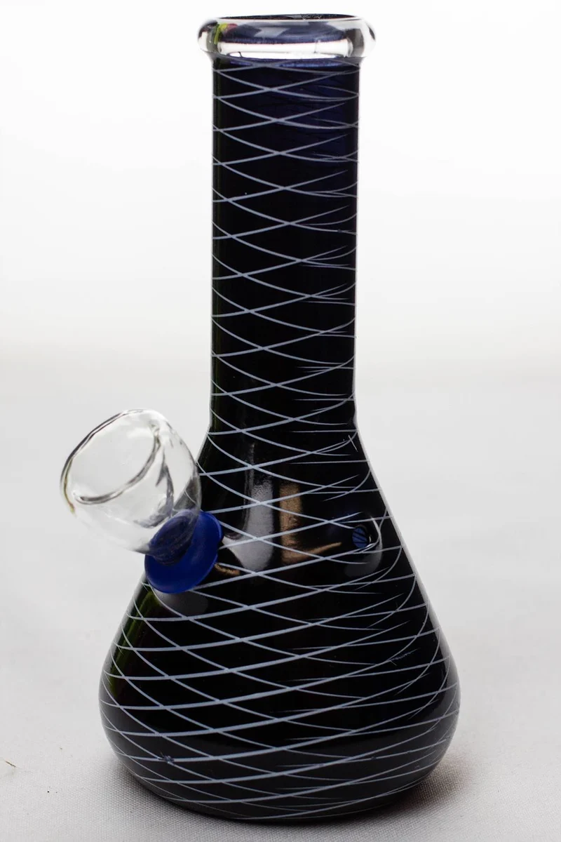 6" glass water bong